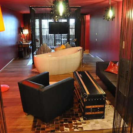 Alpine Palace Szálloda