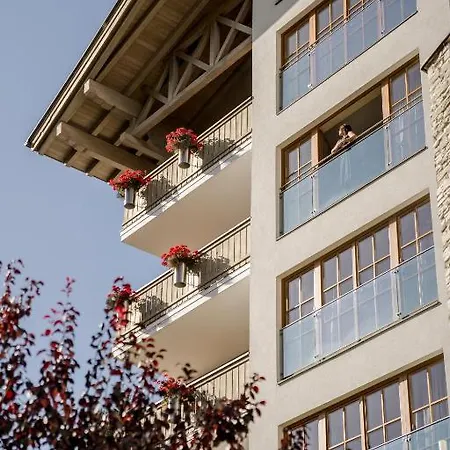 Hotel Alpine Palace