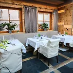 Alpine Palace