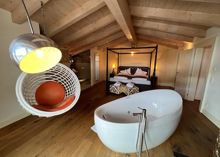 Alpine Palace Hotel 5*