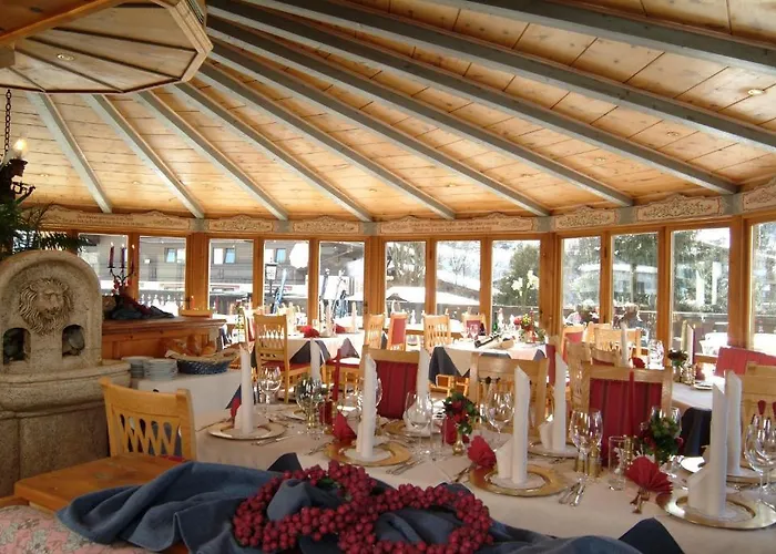 Alpine Palace Hotel 5*