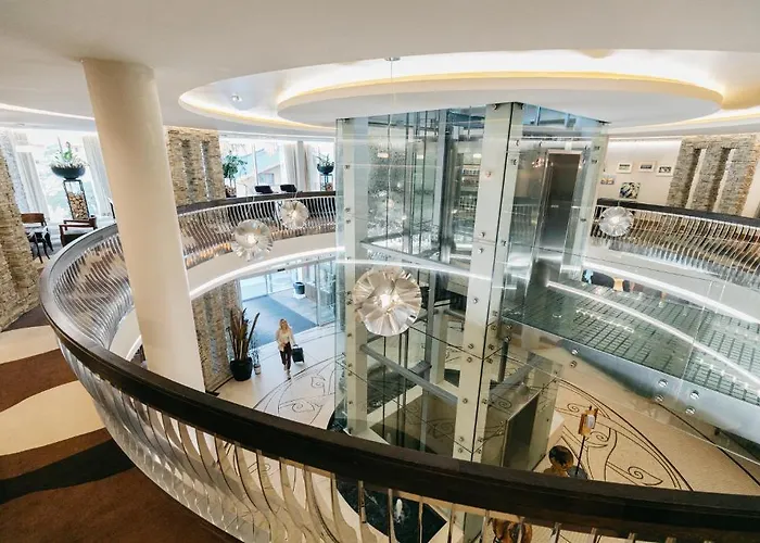 Szálloda Alpine Palace Saalbach Hinterglemm